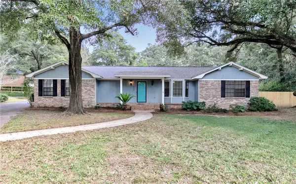 6500 Walking Horse CT, Mobile, AL 36695