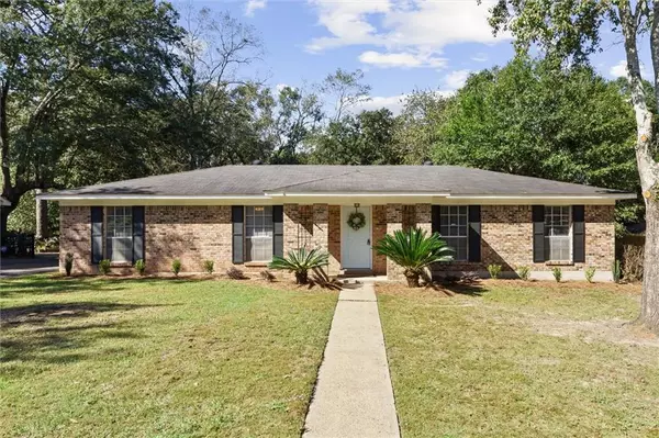 2562 Wagon Wheel DR, Mobile, AL 36695