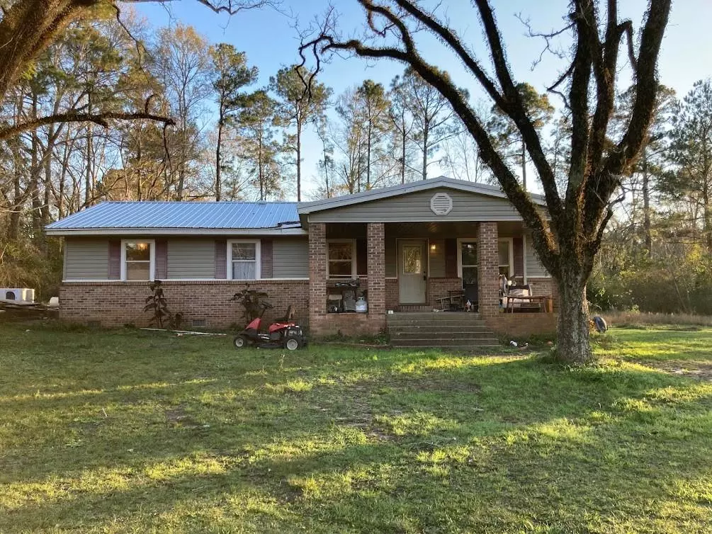 Citronelle, AL 36522,17811 Celeste RD