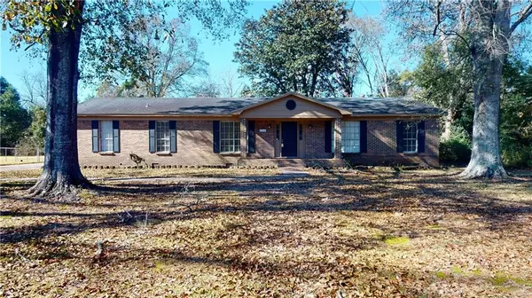 718 Iris AVE, Mobile, AL 36606