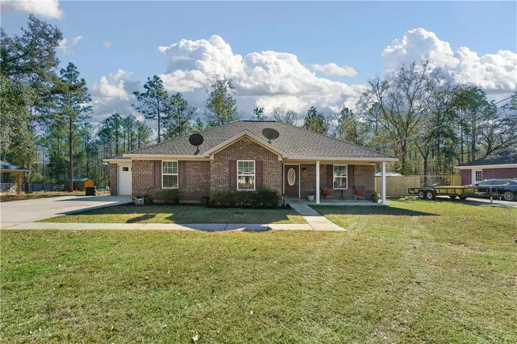 Bay Minette, AL 36507,112 Lucy DR