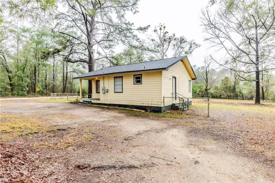 5201 Old Highway 43, Satsuma, AL 36572