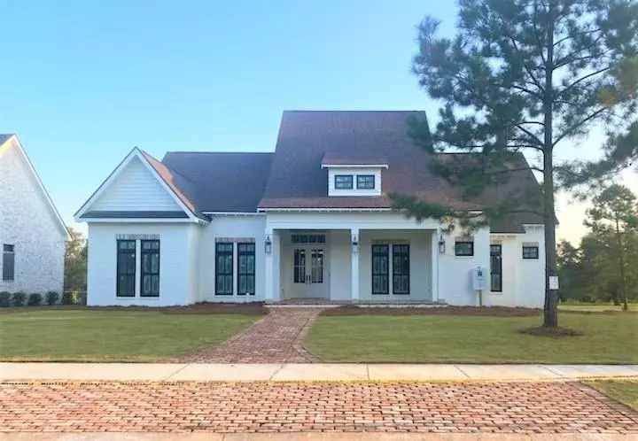 437 Leavie LN, Fairhope, AL 36532