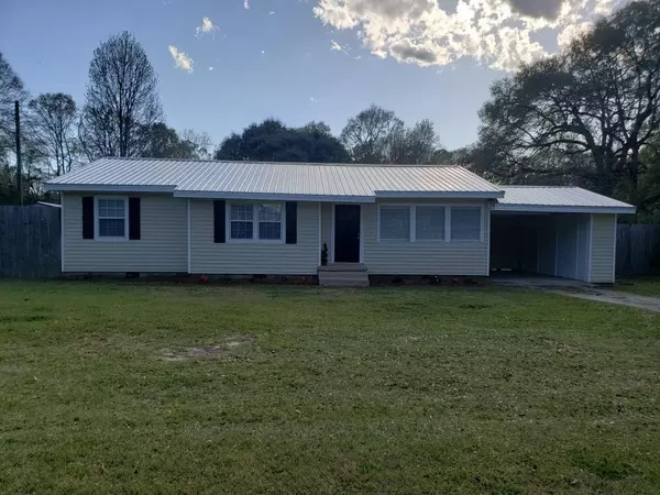 605 Cleveland RD, Saraland, AL 36571