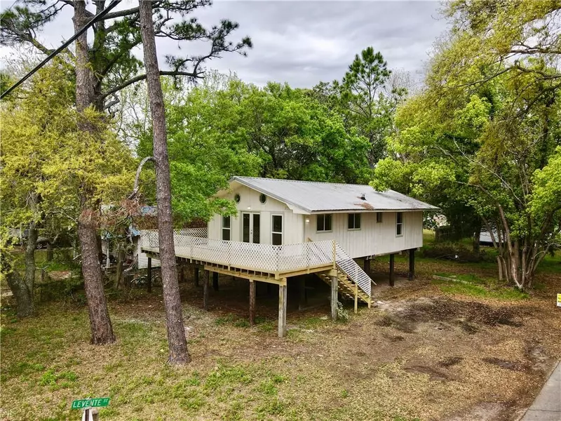 1010 Cadillac AVE, Dauphin Island, AL 36528