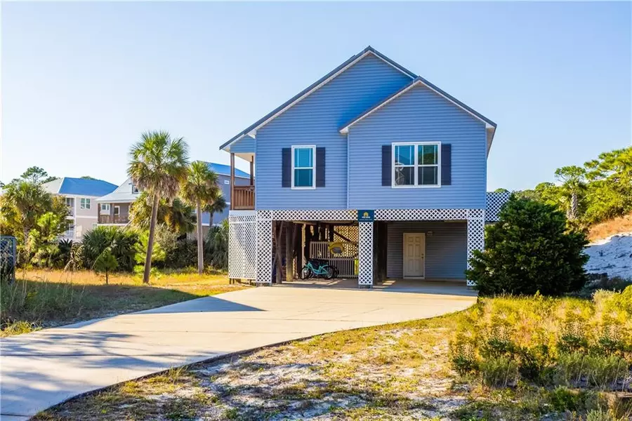 201 Isabella CT, Dauphin Island, AL 36528