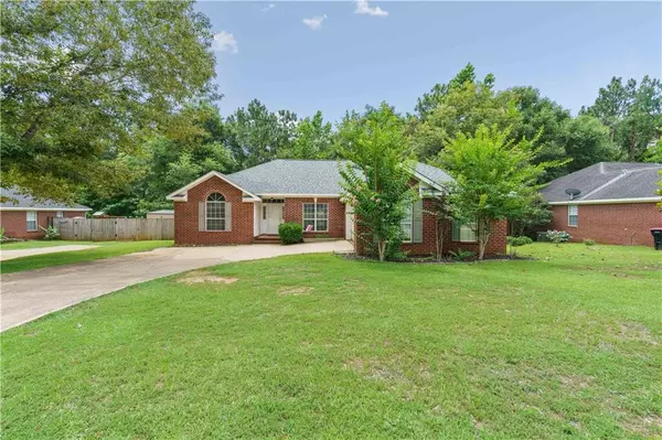 9721 Concord PL, Mobile, AL 36695