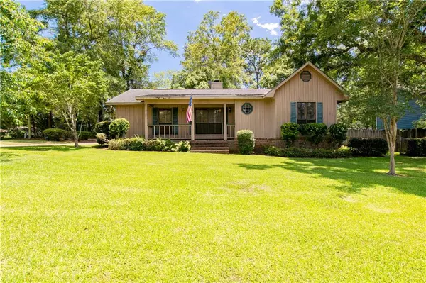 424 Ridgewood DR, Daphne, AL 36526