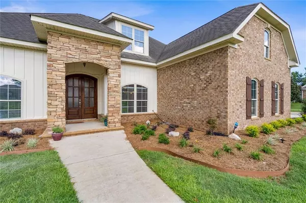 3700 Pecan Grove CT, Mobile, AL 36695