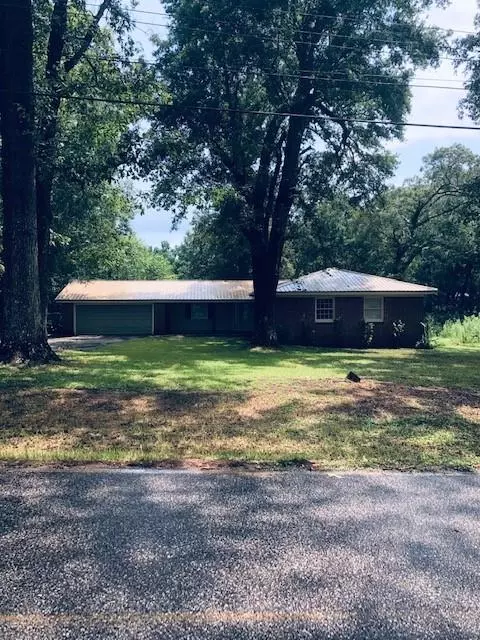 13031 Border DR, Grand Bay, AL 36541