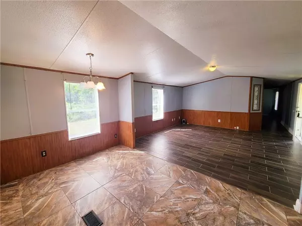Eight Mile, AL 36613,4755 Hamel DR