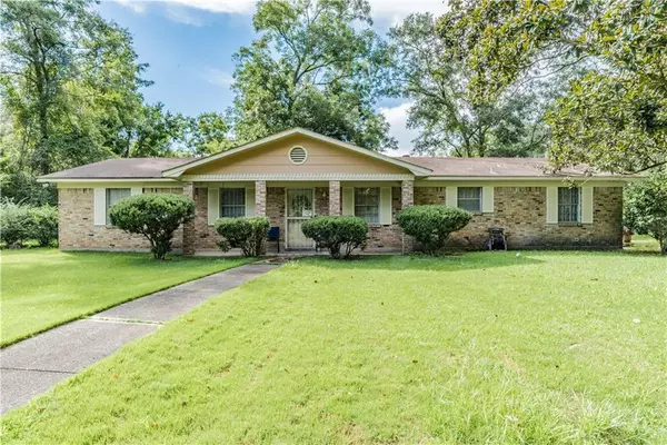 112 Gould AVE S, Whistler, AL 36612
