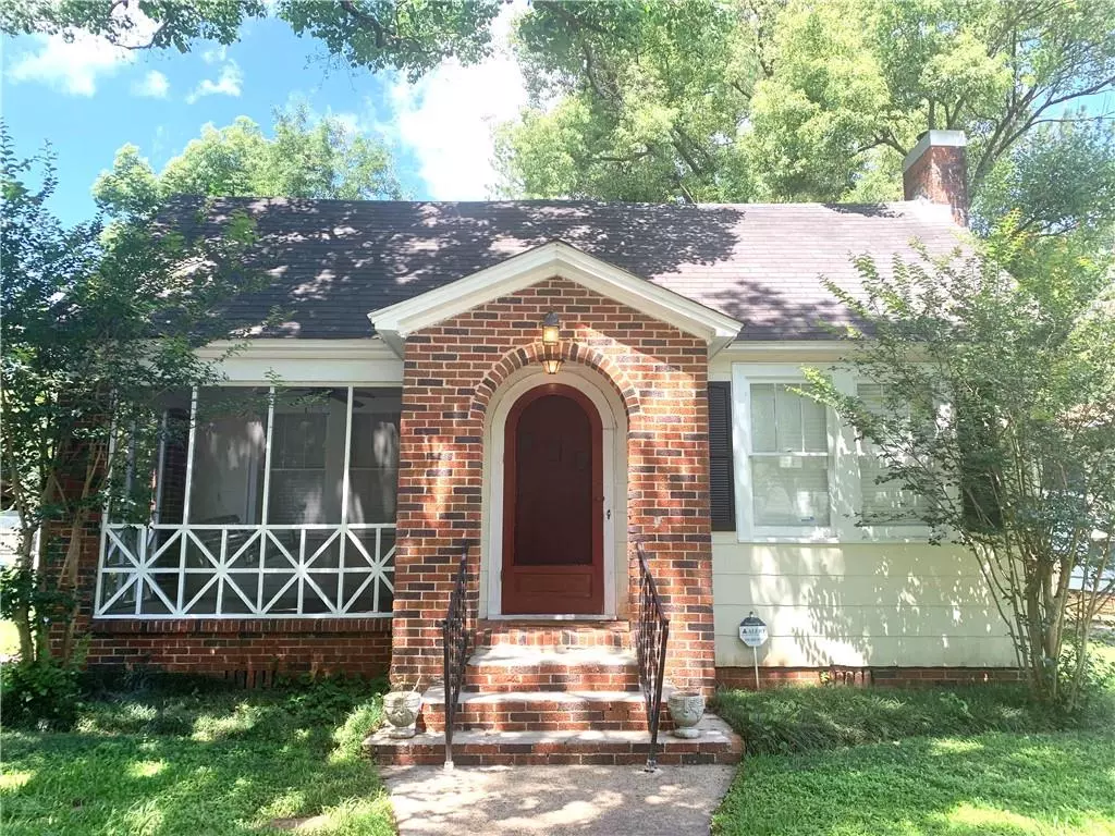 Mobile, AL 36606,426 Glenwood ST