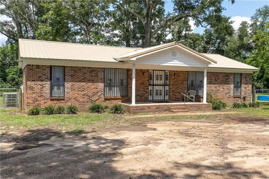 6405 1st ST, Wilmer, AL 36587