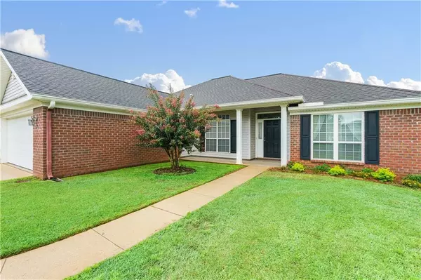 9266 Champion CIR S, Mobile, AL 36695