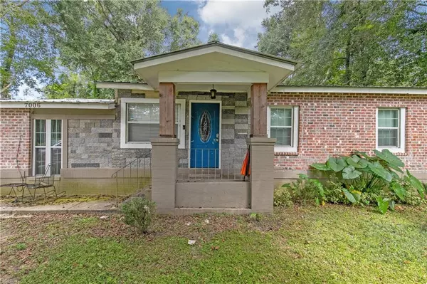 7006 Victor RD, Mobile, AL 36608