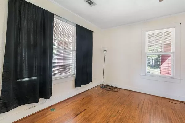 Atmore, AL 36502,900 Church ST E