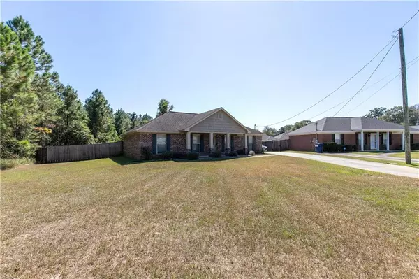 Theodore, AL 36582,6159 Black Spruce CT