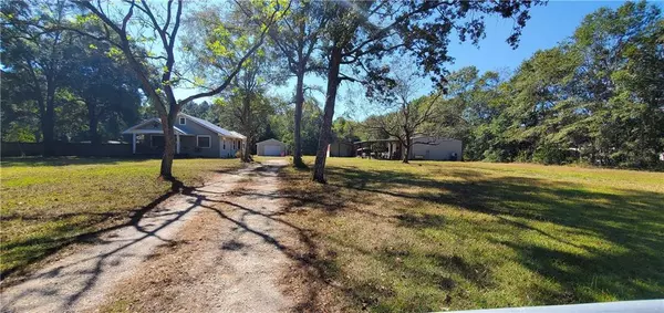 Semmes, AL 36575,9071 Robley LN