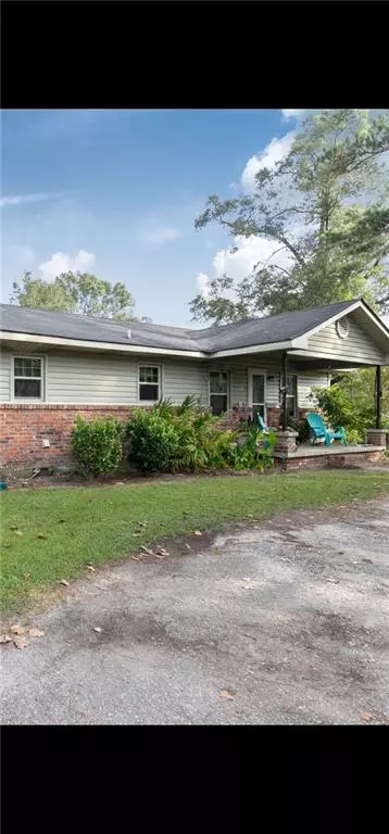 5070 Dogwood TRL, Eight Mile, AL 36613