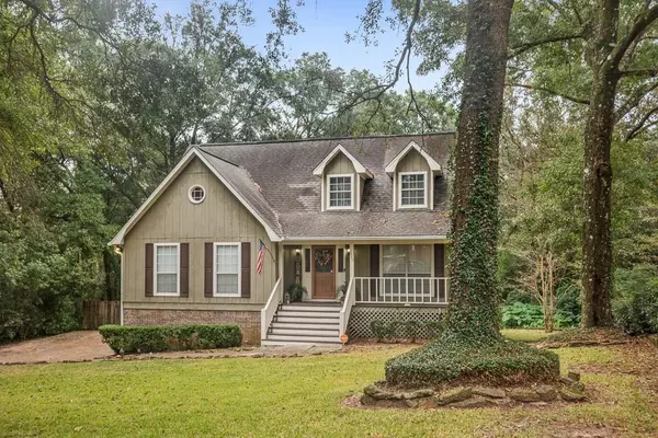 Mobile, AL 36618,1920 Foxfire RD