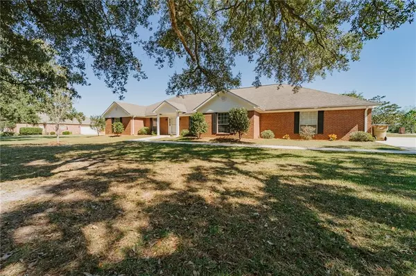 Theodore, AL 36582,10281 Kipling CT N