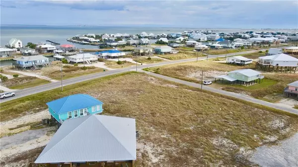 Dauphin Island, AL 36528,107 Ryan CT