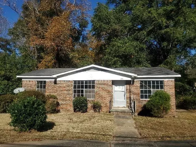 312 Clausell RD, Monroeville, AL 36460