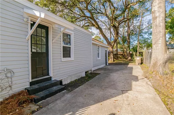 Mobile, AL 36606,2706 Emogene ST