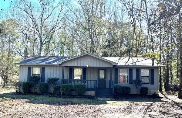 3451 Seymore Trammell DR, Theodore, AL 36582