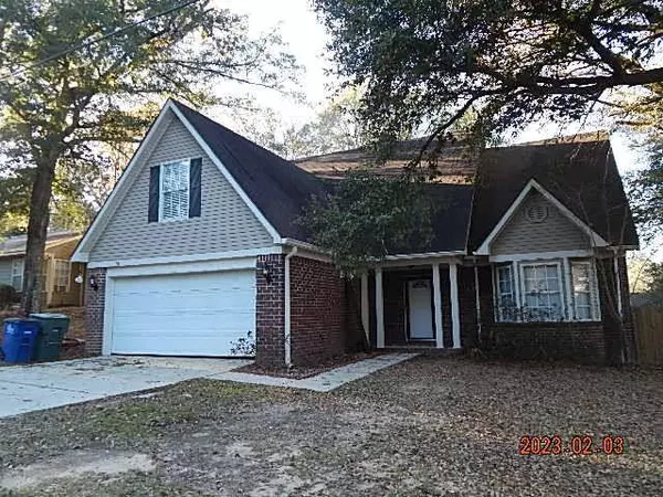 135 Green Bay DR, Daphne, AL 36526