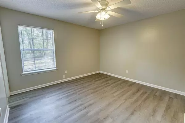 Mobile, AL 36608,7029 Roxboro CT