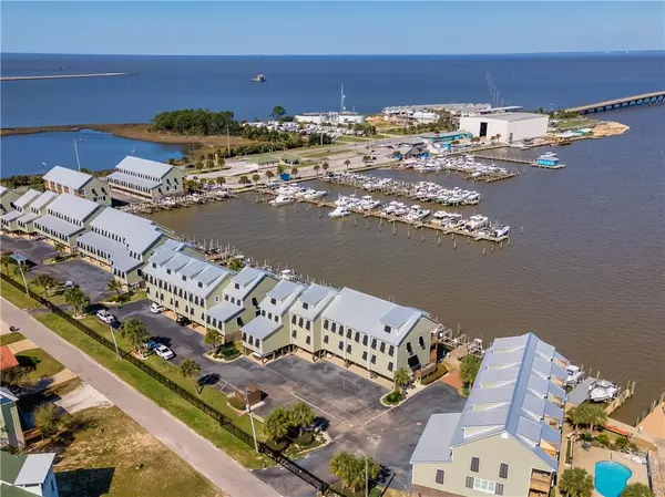 Dauphin Island, AL 36528,906 Delchamps AVE #2A