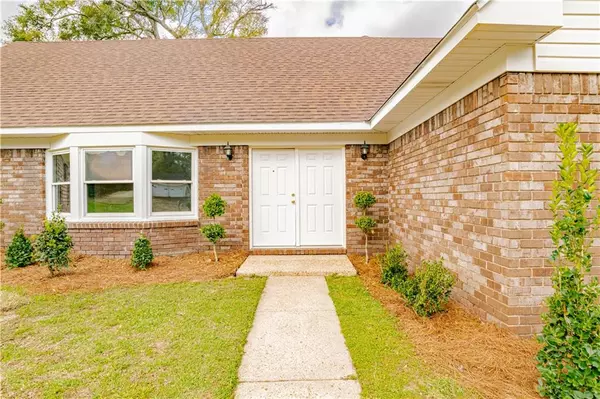 Mobile, AL 36609,709 Montclaire WAY