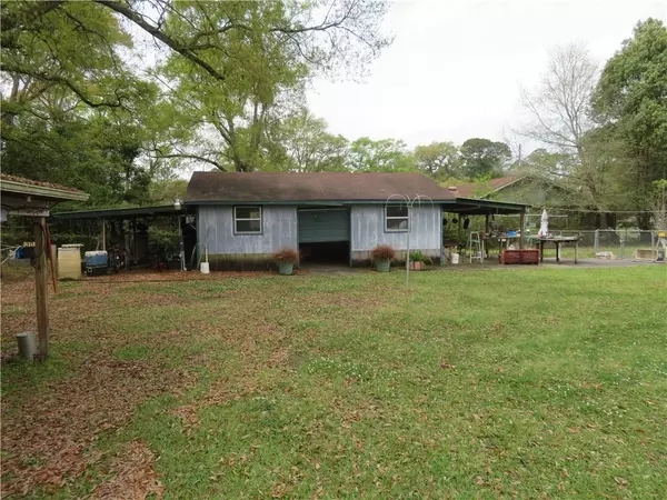 Bayou La Batre, AL 36509,8835 Little River RD