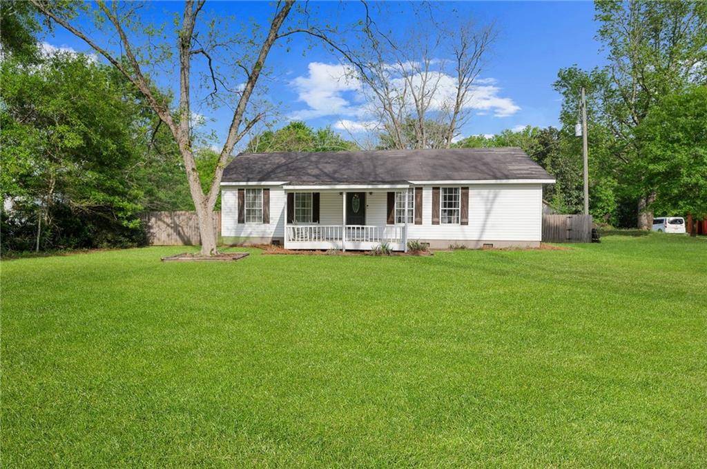 8485 Ramsey RD, Grand Bay, AL 36541