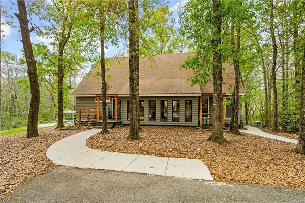 2650 Hamilton Creek CIR, Mobile, AL 36695