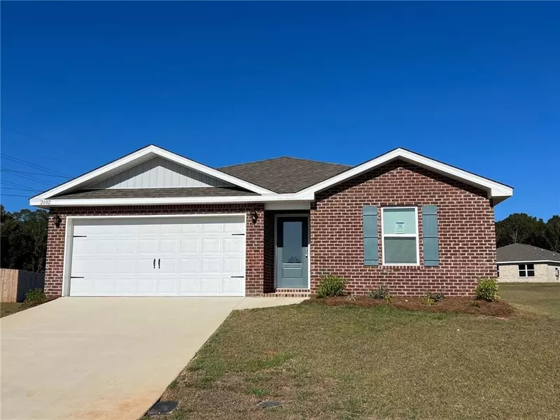 2602 Cedarwood ST, Semmes, AL 36575