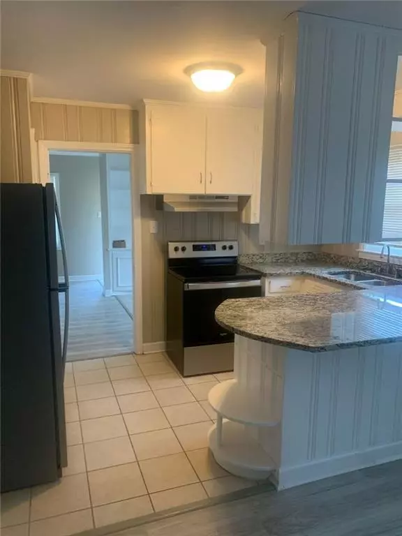 Mobile, AL 36606,1462 Barkley DR