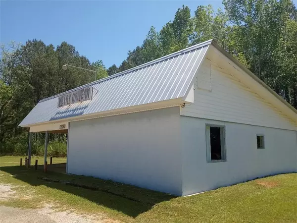 Millry, AL 36558,30920 Highway 17