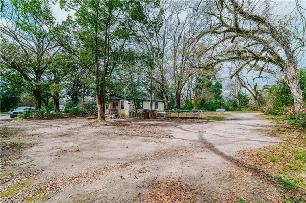 Mobile, AL 36617,2004 Edwards AVE