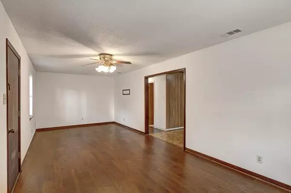 Mobile, AL 36609,4315 Via Alta DR