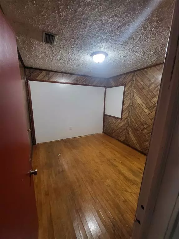 Mobile, AL 36617,2306 Roberta DR