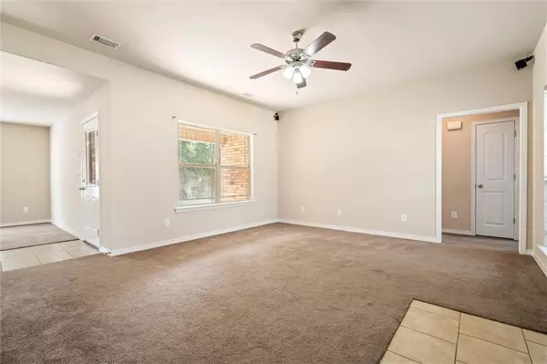 Mobile, AL 36618,2856 Rebecca DR E