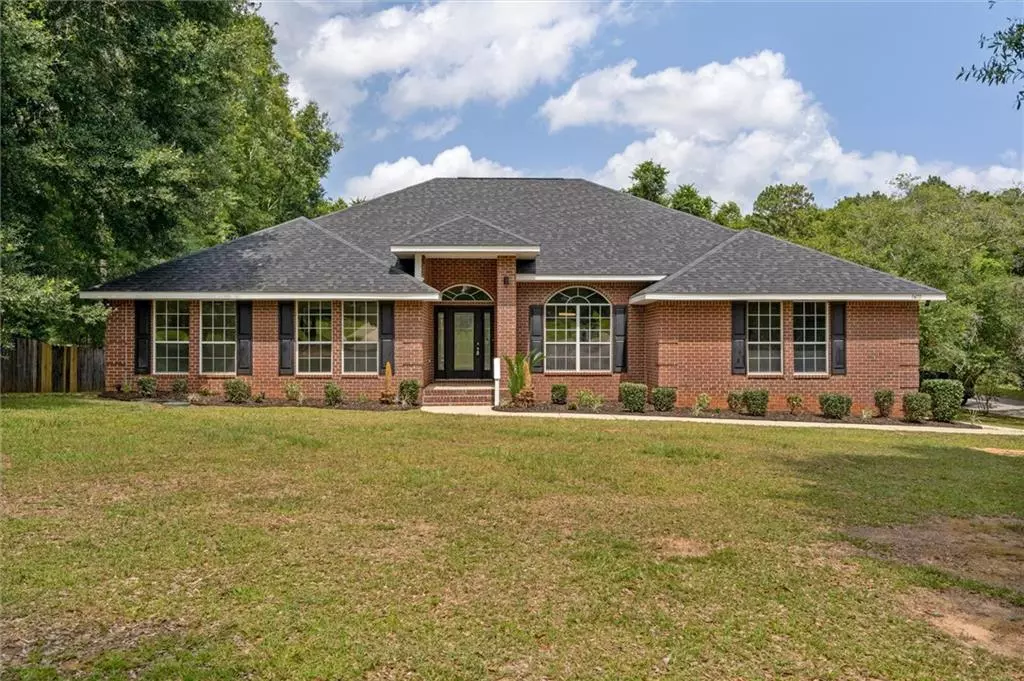 Semmes, AL 36575,9470 Lake Woods DR