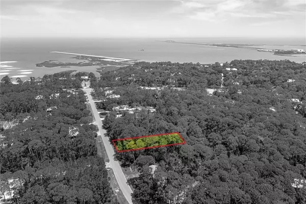 Dauphin Island, AL 36528,158 Orleans DR