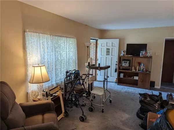 Mobile, AL 36606,2912 Thornhill DR