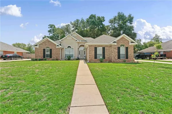 3907 Champion CIR W, Mobile, AL 36695