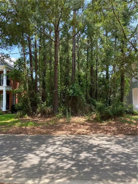 Fairhope, AL 36532,123 Savannah SQ