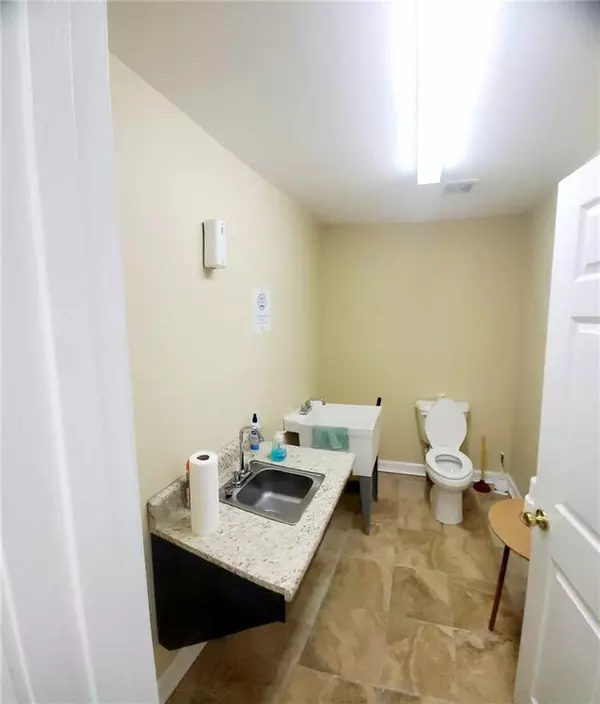 Jackson, AL 36545,1504 College AVE